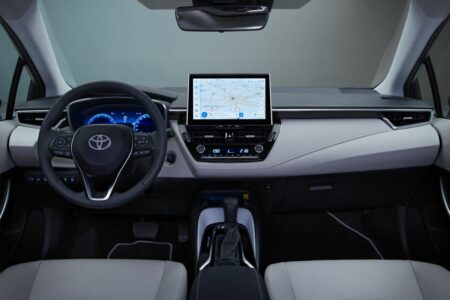 Toyota Corolla Touring Sports leasen (2)