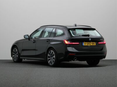 Occasion Lease BMW 320i Touring (13)