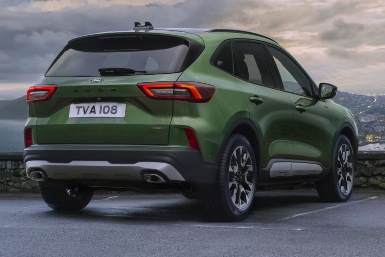 Ford Kuga leasen (1)