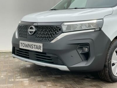 Nissan Townstar leasen (17)