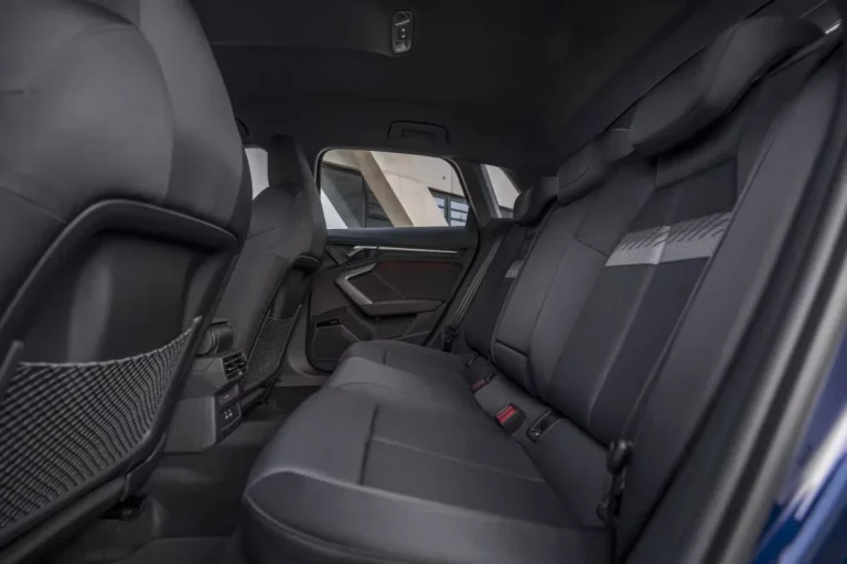 Audi A3 zakelijk leasen - close-up van de achterbank