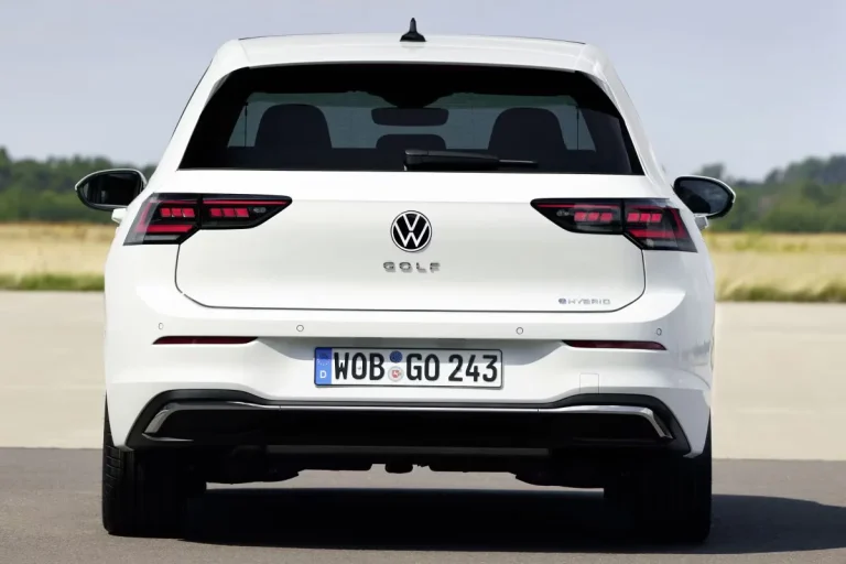 Volkswagen Golf leasen - recht achteraanzicht