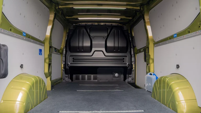 Volkswagen e-Transporter leasen - lege laadruimte
