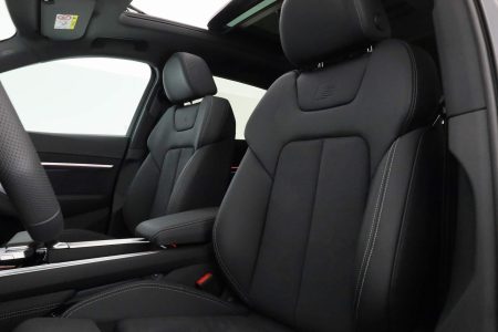 Audi Q8 e-tron (11)