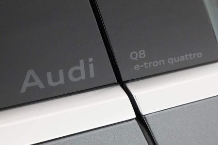 Audi Q8 e-tron (13)