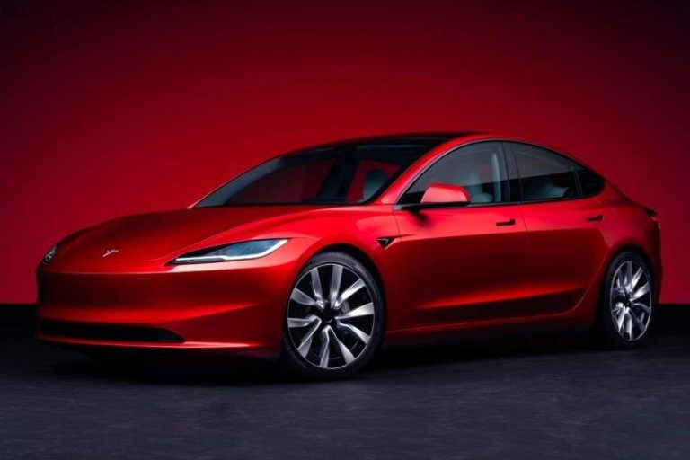 Tesla Model 3 lease - voorzijde driekwart aanzicht