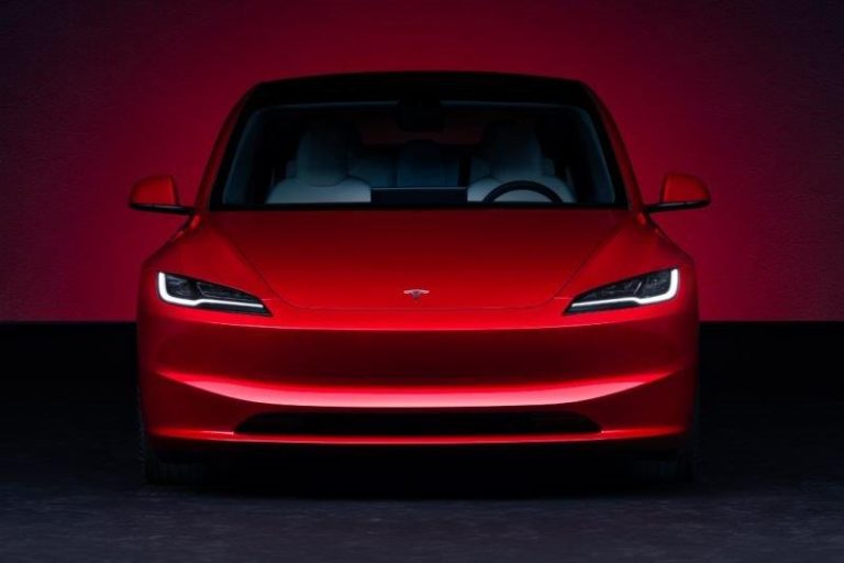 Tesla Model 3 leasen - vooraanzicht