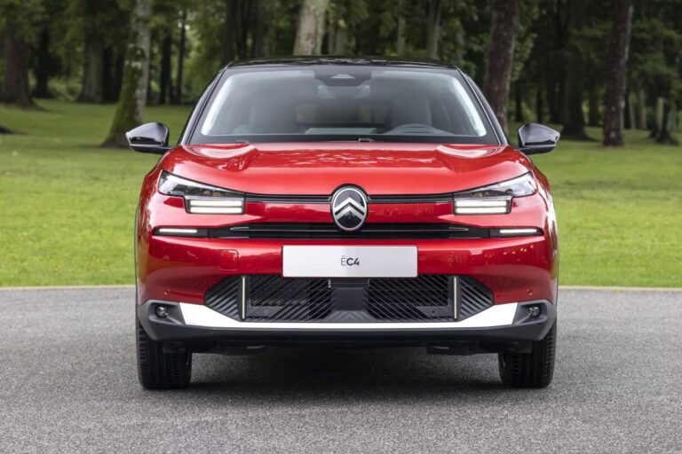 Zakelijk Leasen Citroen e-C4 (4)