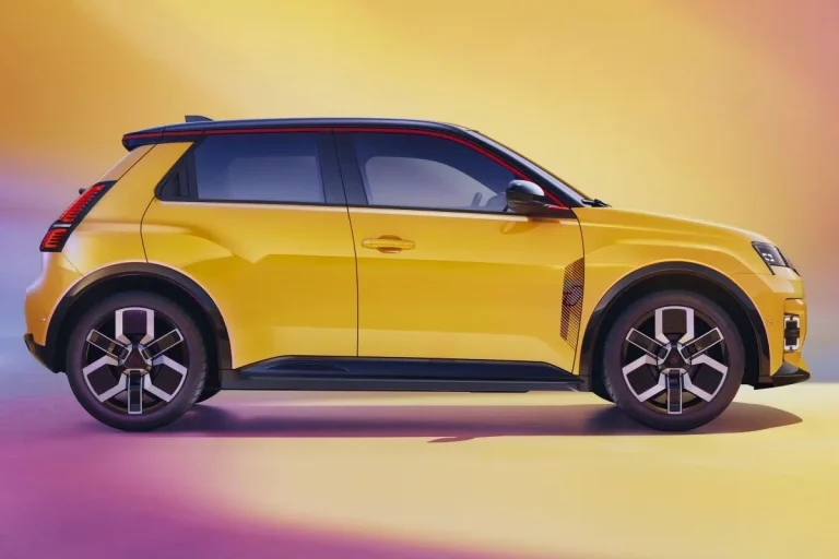 Renault 5 lease (9)