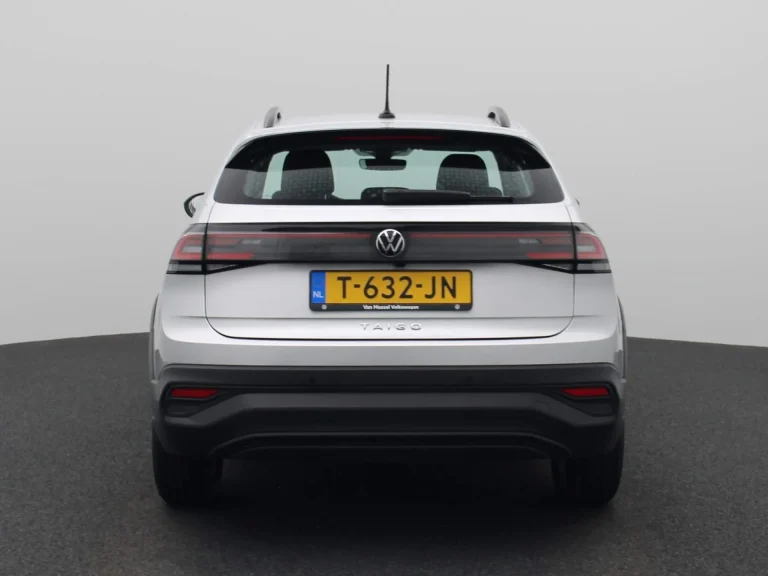 Volkswagen Taigo 1.0 TSI 95pk Life 5d. lease - recht achteraanzicht