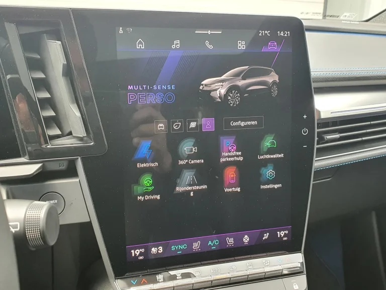 Renault Scenic lease - touchscreen met Multi-Sense-instellingen