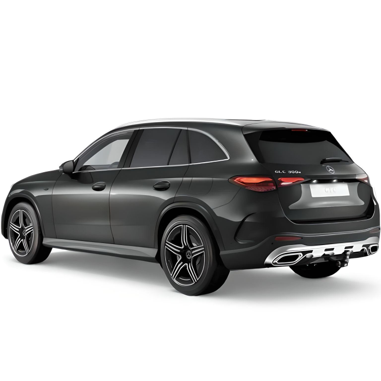 Mercedes-Benz GLC 300 e 4MATIC Sport Edition full operational lease - schuin achteraanzicht met GLC 300e badge