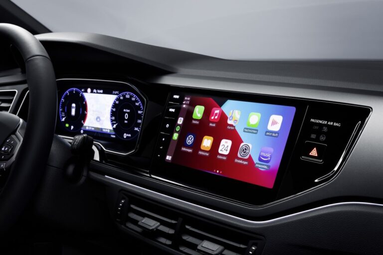 Volkswagen Polo zakelijke lease - infotainmentscherm met Apple CarPlay