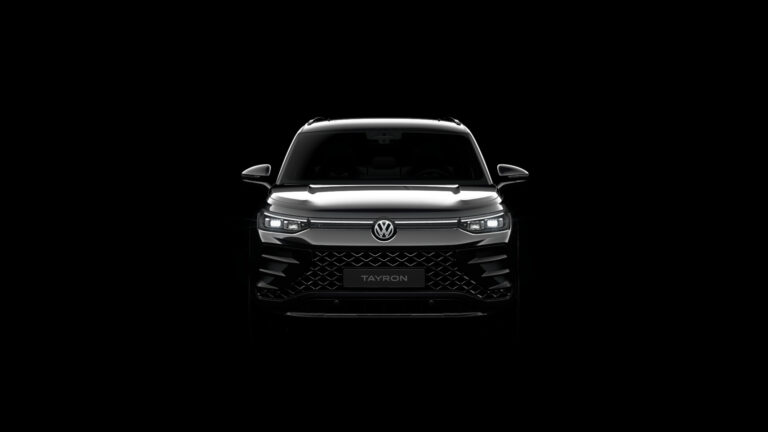 Volkswagen Tayron 1.5 eTSI DSG R-Line Edition 7-persoons leasen - recht vooraanzicht