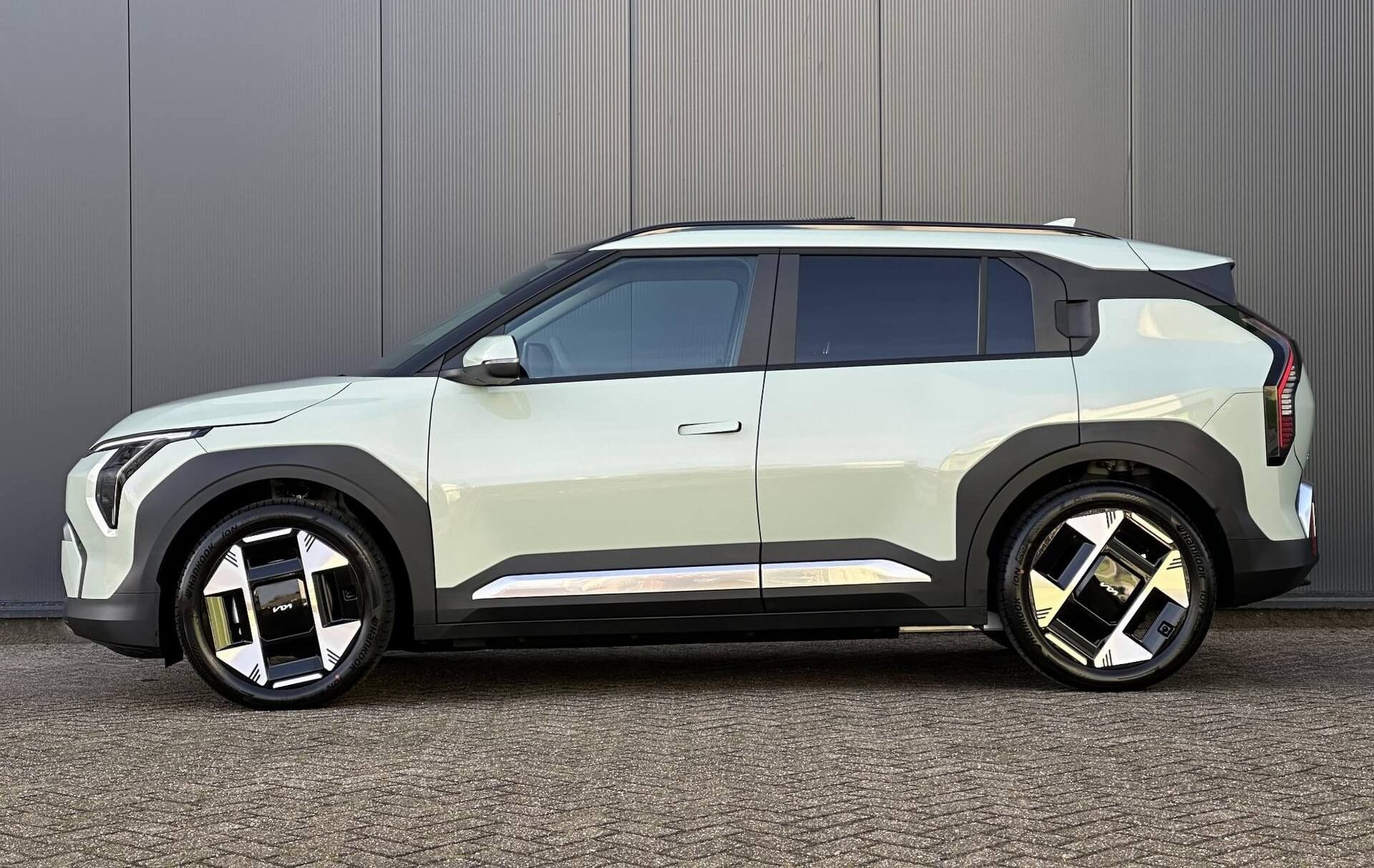 Kia EV3 zakelijk leasen uit voorraad (1)