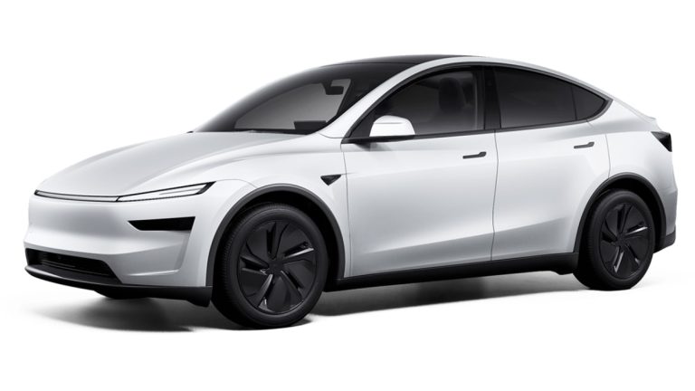 Tesla Model Y Premium Long Range zakelijk leasen - witte uitvoering voorzijde driekwart aanzicht