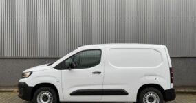 Full Operational Lease Opel Combo (3)