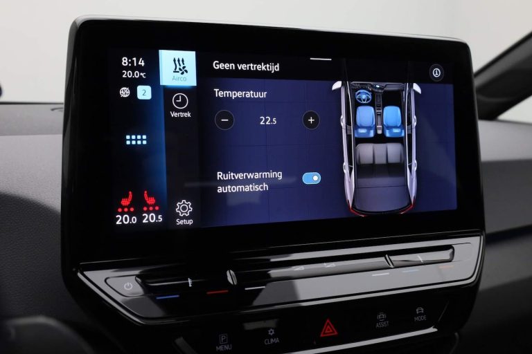 Volkswagen ID.3 45kWh Pure lease - infotainmentscherm met klimaatinstellingen