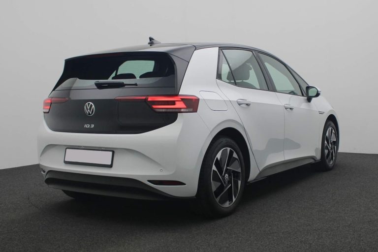 Volkswagen ID.3 zakelijk leasen - schuin achteraanzicht