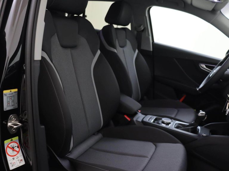 Audi Q2 occasion lease - voorstoelen interieur
