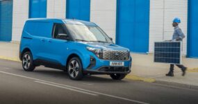 Full operational Lease E-Transit Courier (3)