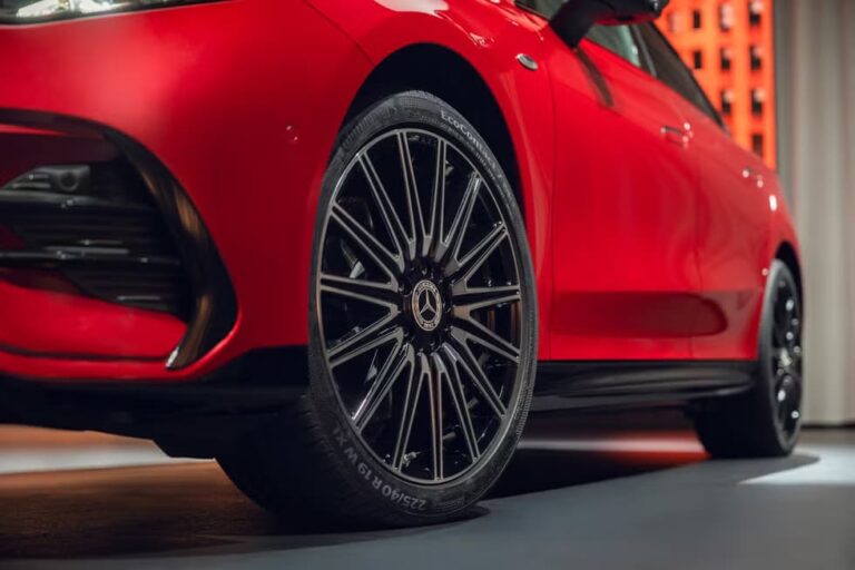 Mercedes-Benz CLA lease - lichtmetalen velg in detail