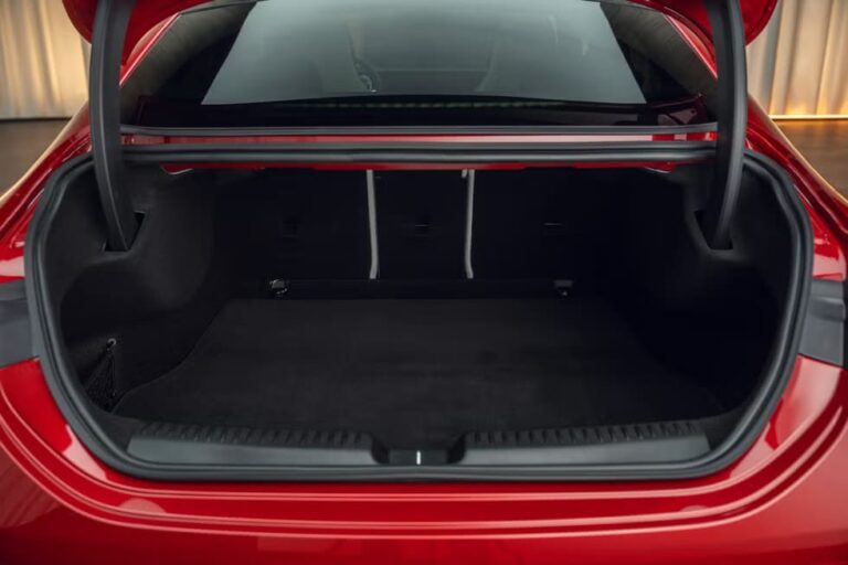 Mercedes-Benz CLA leasen - kofferbak
