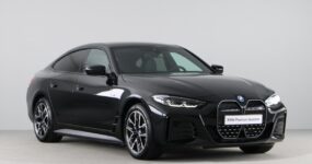 Zakelijk Lease BMW i4 (rechtsvoor) (4)