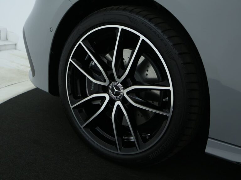 Mercedes-Benz A-Klasse leasen - lichtmetalen velg in detail