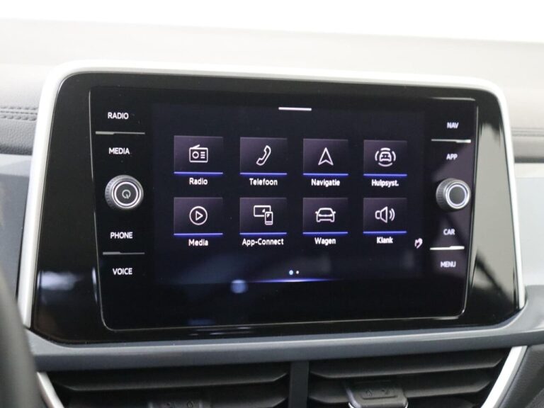 Volkswagen T-Roc leasen - infotainment hoofdmenu