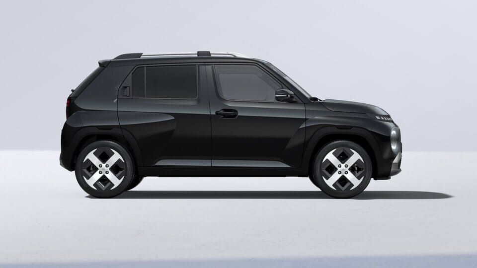 Hyundai Inster Abyss Black Leasen