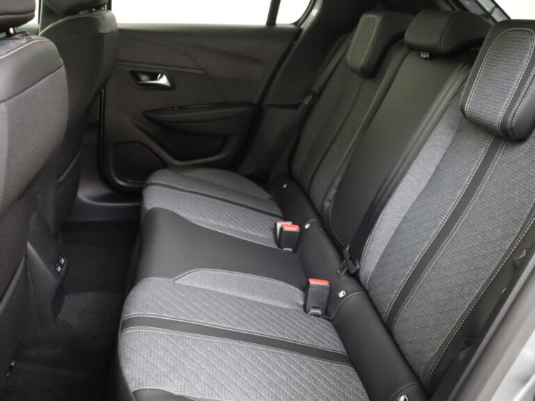 Peugeot e-208 full operational lease (2)