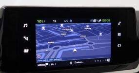 Peugeot e-208 full operational lease (5)