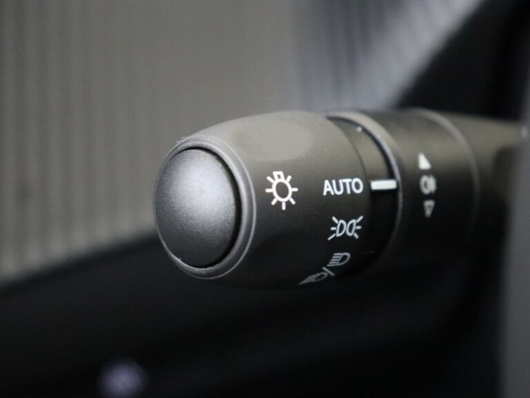Peugeot e-208 leasen zzp (2)