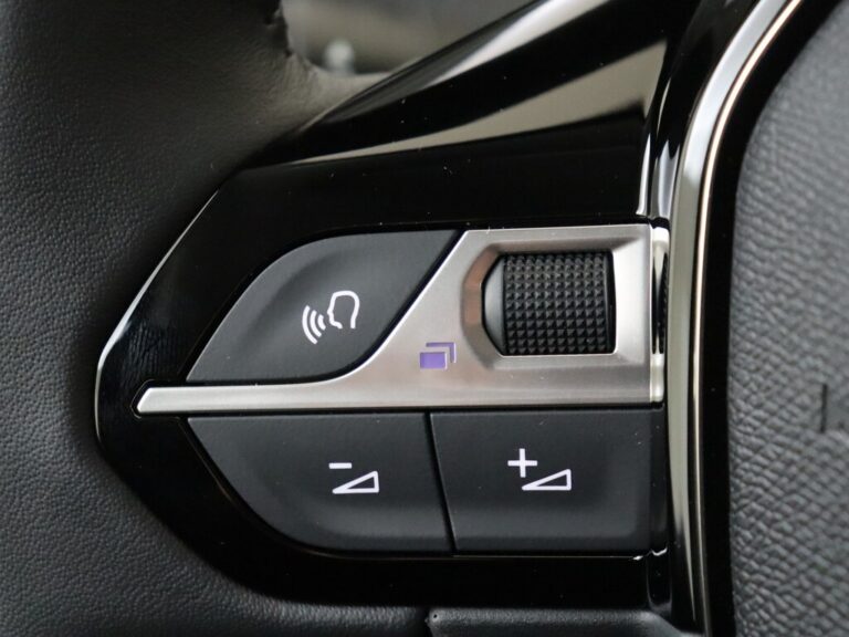 Peugeot e-208 voorraadlease (1)