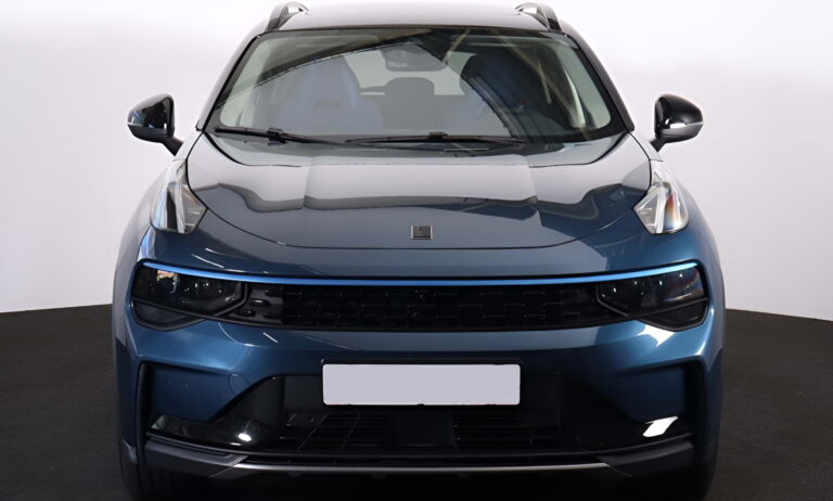 Lynk & Co actie zakelijk - vooraanzicht met gesloten grille