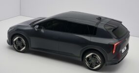 KIA EV4 Leasen - Linkerzijde - Studio (3)