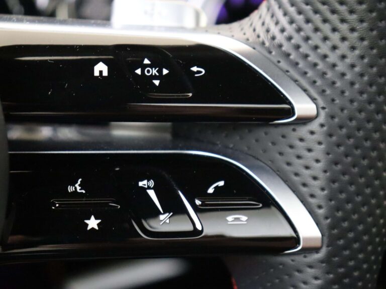 Mercedes-Benz A-Klasse lease - linker stuurwielbediening