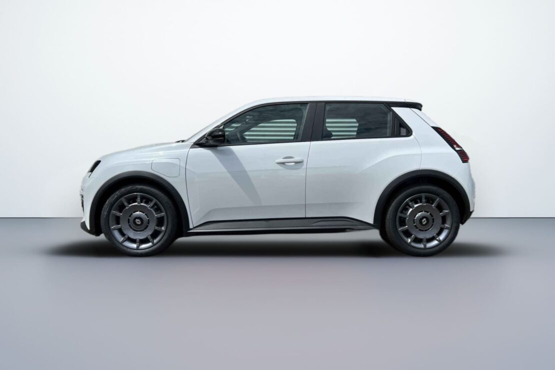 Renault 5 zakelijk leasen (1)