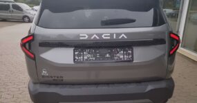 Snel leverbare Dacia Bigster leasen (1)