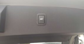 Snel leverbare Dacia Bigster leasen (3)