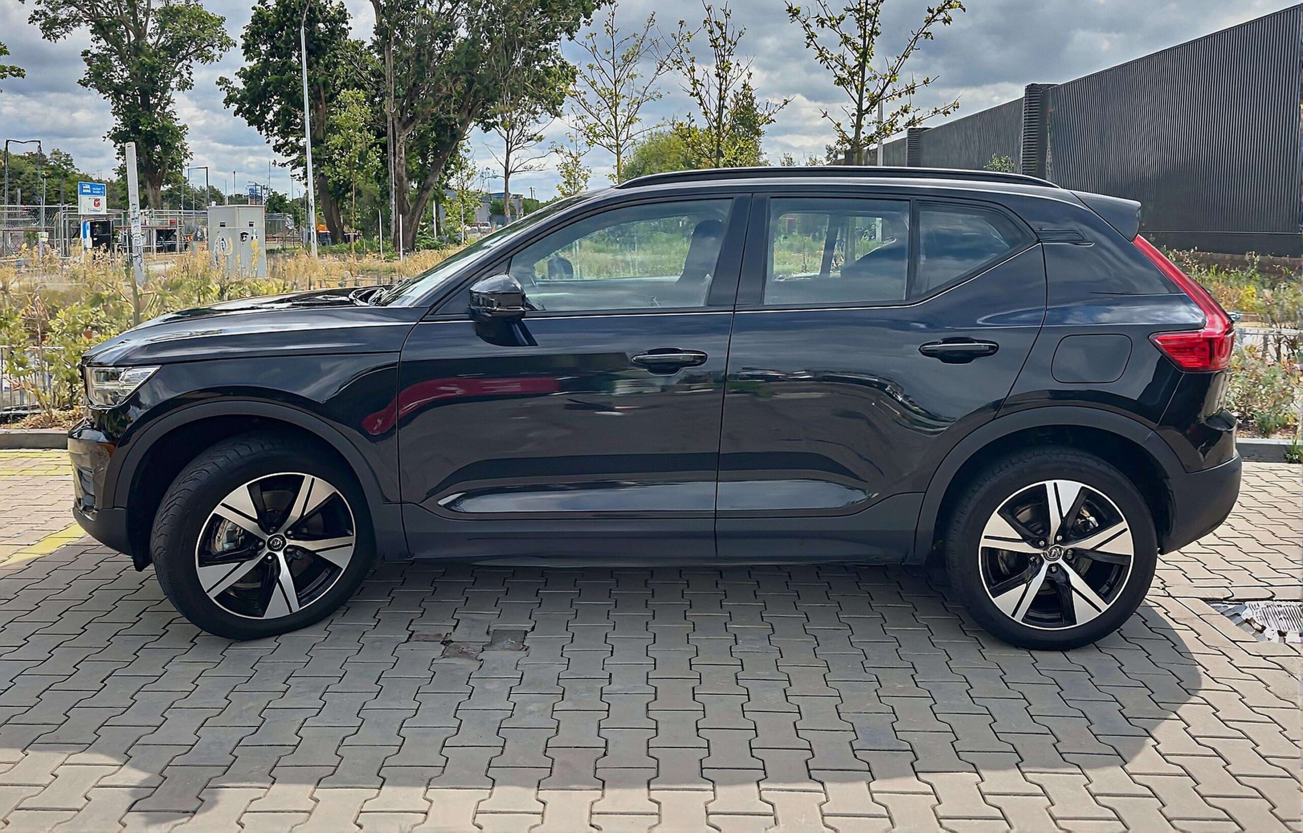 Volvo-XC40-Occasion-Lease-12-bijtelling-Exterieur-Linkerzijde