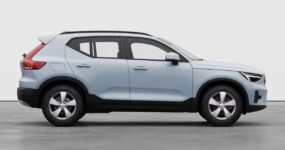 Zakelijk leasen Volvo XC40 163pk (1)