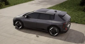 Zakelijke Lease KIA EV4 - Exterieur links (3)