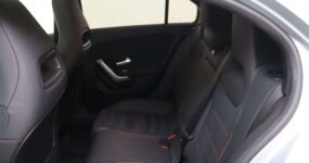 zakelijke lease mercedes a-klasse achterbank