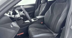• Peugeot 408 zakelijk lease - Interieur – Voorstoelen