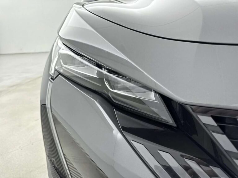 • Peugeot 408 zakelijk leasen - Exterieur – LED-koplamp