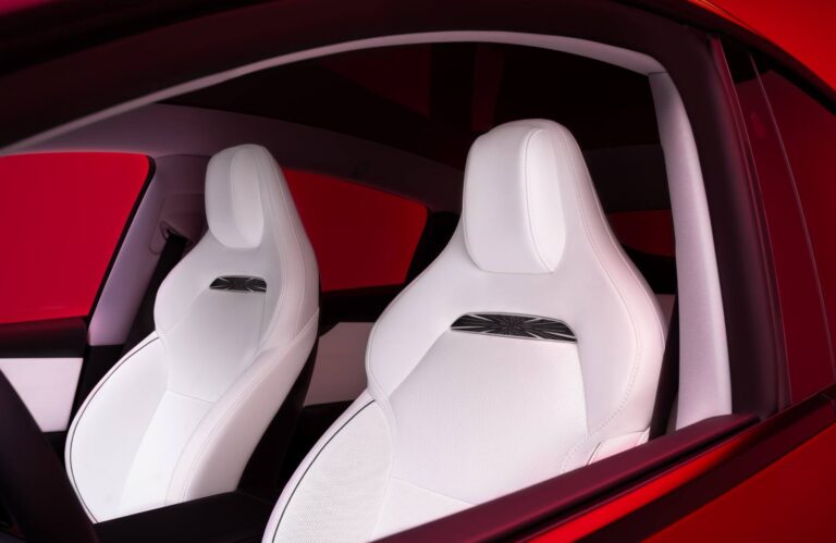 Tesla Model Y Performance Zakelijke Leasen – Interieur – Sportstoelen