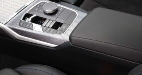 BMW 330e Touring Occasion Lease (3)