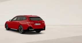 BMW i5 Touring M Sport Edition Lease (4)